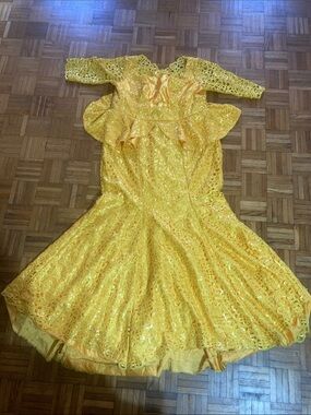 Girls Yellow Lace Mermaid Formal Dress with Peplum